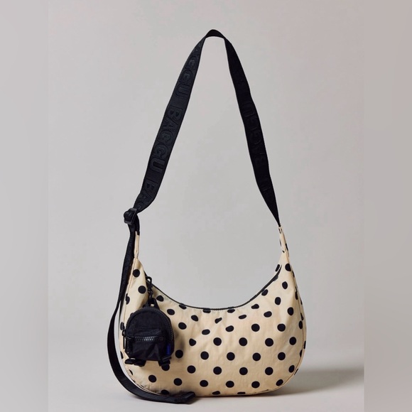 BAGGU Black & Cream Polka Dot medium crescent bag W/black BAGGU backpack charm
